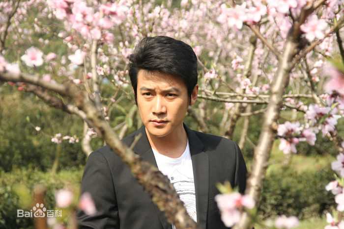 最全陆毅(Lu Yi)在2010年《天堂秀》饰演邝良中的相册