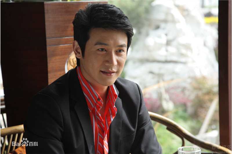 最全陆毅(Lu Yi)在2010年《天堂秀》饰演邝良中的相册