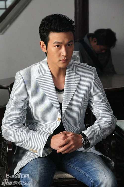 最全陆毅(Lu Yi)在2010年《天堂秀》饰演邝良中的相册