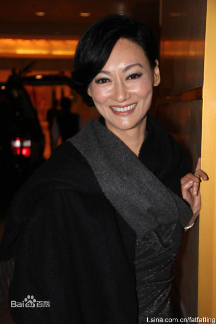 惠英红(Kara Wai)微博照片图册