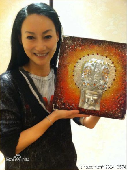 惠英红(Kara Wai)微博照片图册