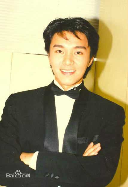周星驰(Stephen Chow)年轻时的素颜照相册