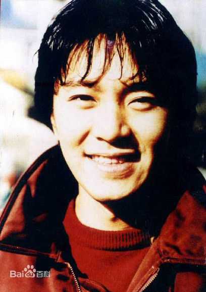 周星驰(Stephen Chow)年轻时的素颜照相册