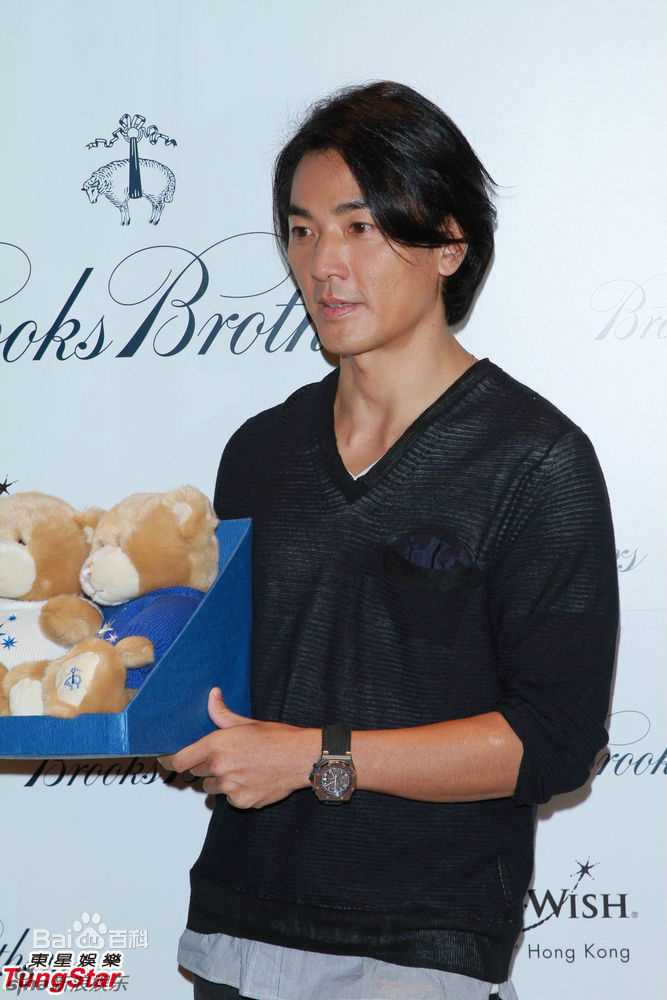 郑伊健(Ekin Cheng)捐出酬劳图片图册