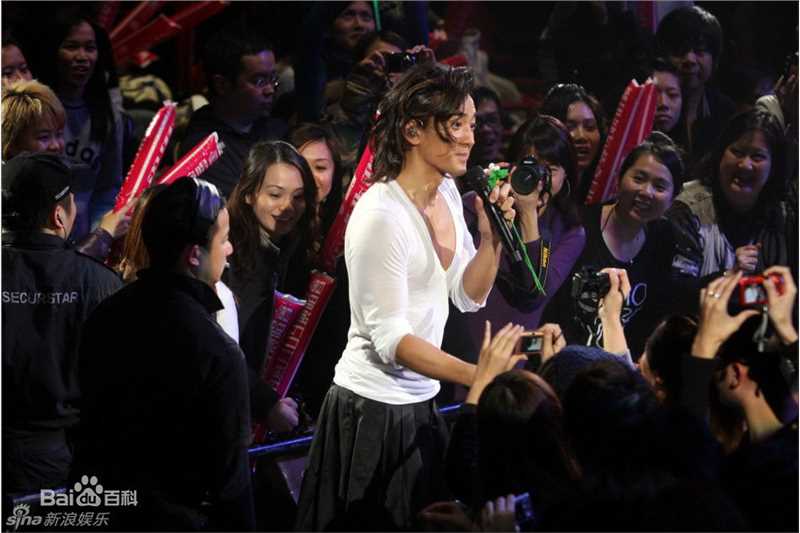 郑伊健(Ekin Cheng)演唱会现场前后照片