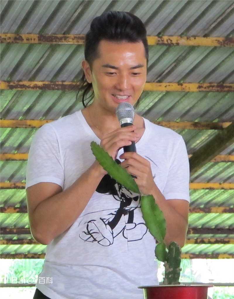 郑伊健(Ekin Cheng)2011年无国界亲亲大自然歌迷聚会前后照片