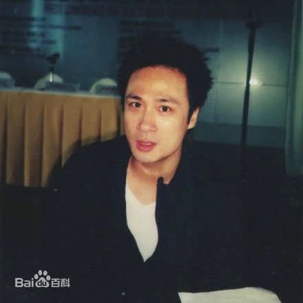 吴镇宇(Francis NG)早年照壁纸壁纸