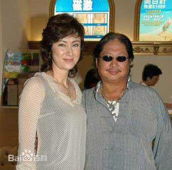 洪金宝(Sammo Hung)与夫人高丽虹图册