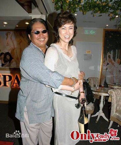 洪金宝(Sammo Hung)与夫人高丽虹图册