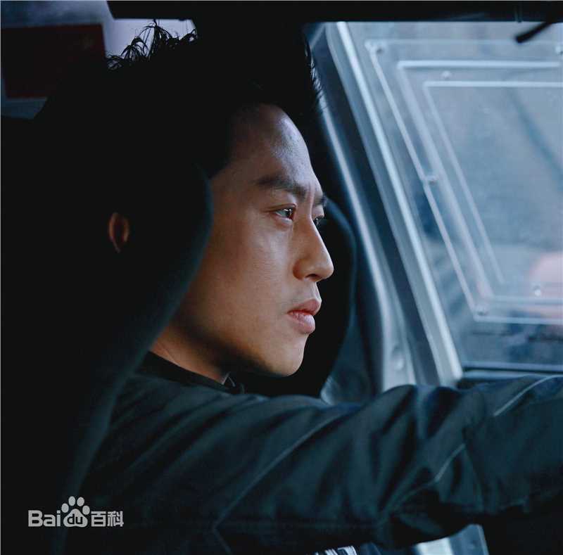 邓超(Deng Chao)乘风破浪生活照