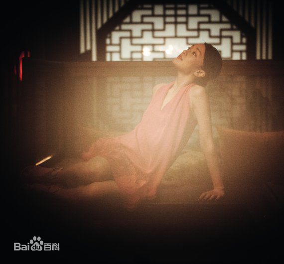 最新周迅(Zhou Xun)精彩图册1