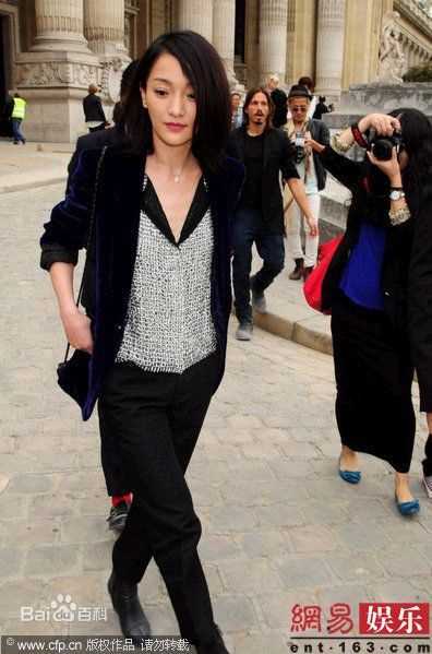 最新周迅(Zhou Xun)精彩图册1