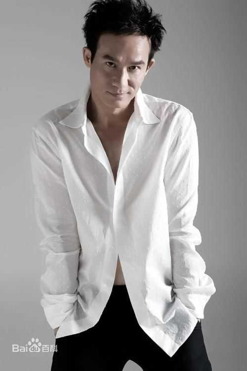 李子雄(Waise Lee)生活照生活照相册