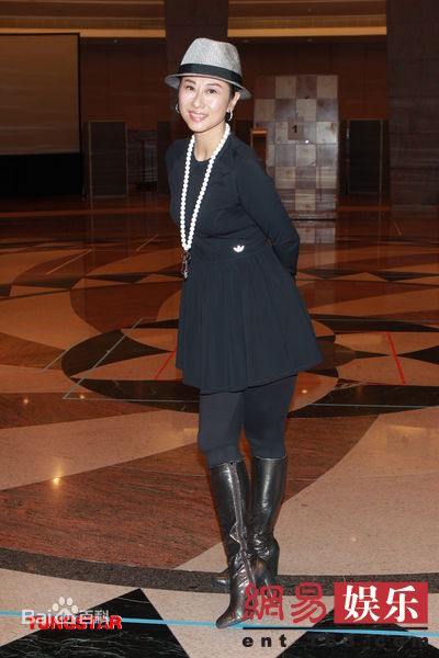 最新叶倩文(Sally Yeh)精彩图册