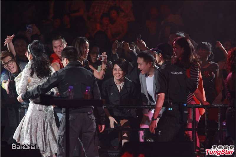 最新叶倩文(Sally Yeh)精彩图册