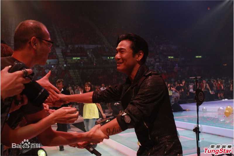 最新叶倩文(Sally Yeh)精彩图册