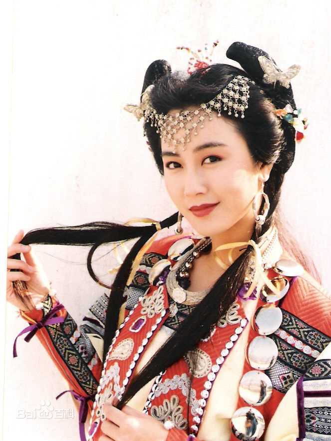 袁洁莹(Fennie Yuen) 饰 赫连勃勃图片图册