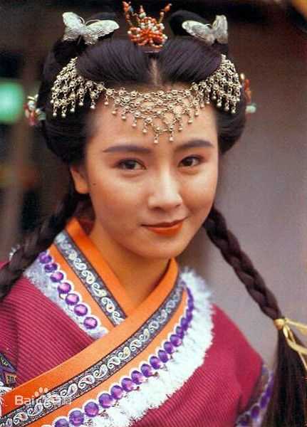 袁洁莹(Fennie Yuen) 饰 赫连勃勃图片图册