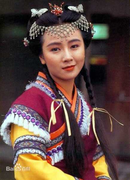 袁洁莹(Fennie Yuen) 饰 赫连勃勃图片图册