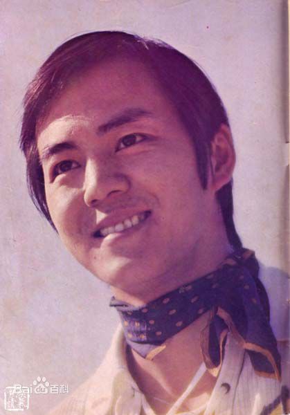 狄龙(Tommy Tam)年轻素颜照相册