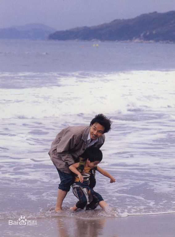 张国荣（原名张发宗）(Leslie Cheung（英）、レスリーチャン（日）)张国荣图片图集