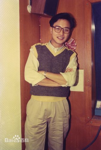 张国荣（原名张发宗）(Leslie Cheung（英）、レスリーチャン（日）)张国荣图片图集