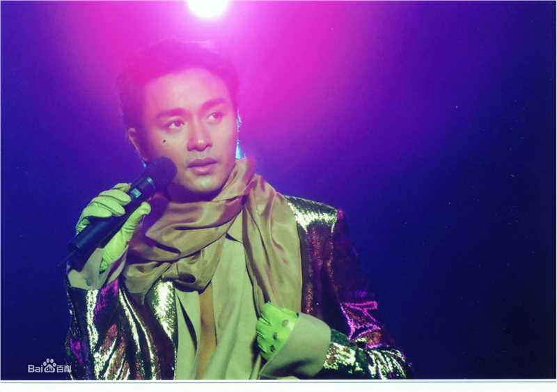 张国荣（原名张发宗）(Leslie Cheung（英）、レスリーチャン（日）)张国荣壁纸壁纸