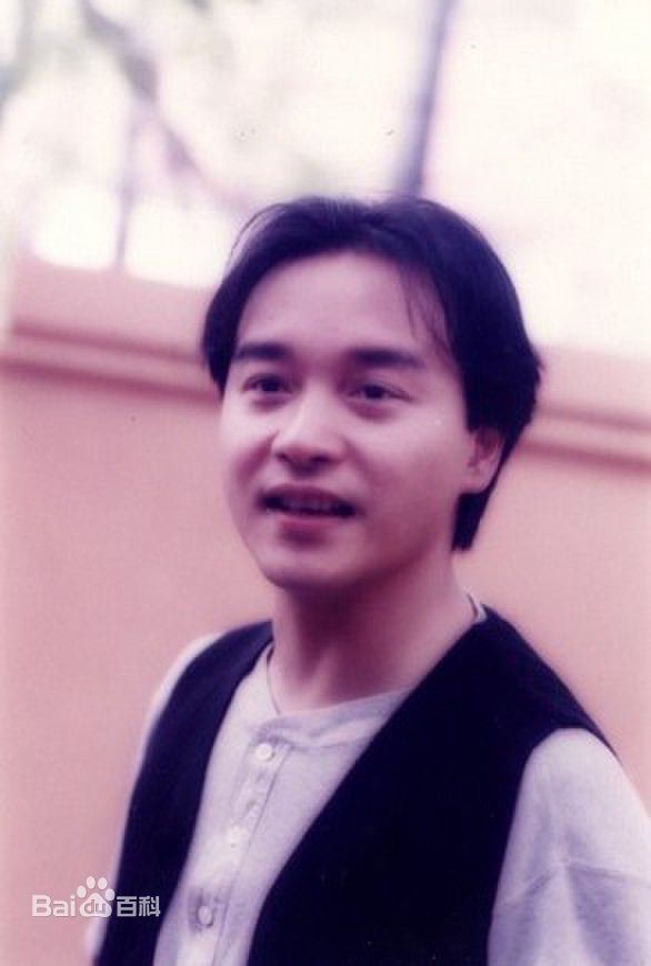 张国荣（原名张发宗）(Leslie Cheung（英）、レスリーチャン（日）)张国荣壁纸壁纸