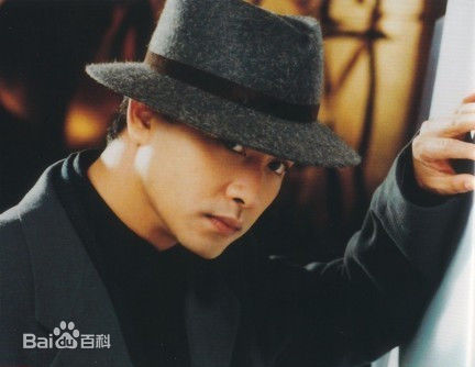 张国荣（原名张发宗）(Leslie Cheung（英）、レスリーチャン（日）)张国荣电影精选剧照