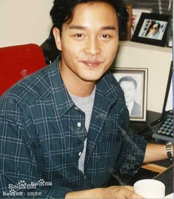 张国荣（原名张发宗）(Leslie Cheung（英）、レスリーチャン（日）)影视歌巨星张国荣性感图片图集