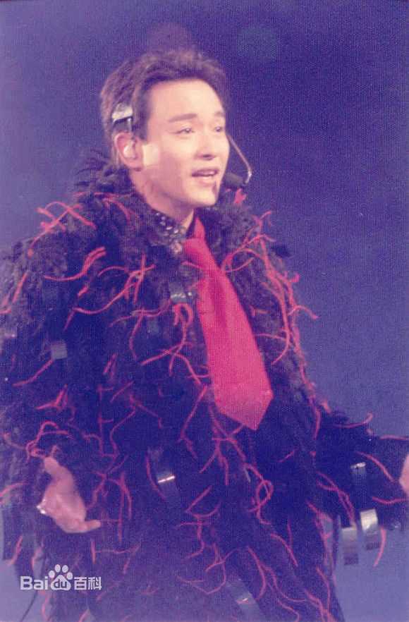 张国荣（原名张发宗）(Leslie Cheung（英）、レスリーチャン（日）)影视歌巨星张国荣性感图片图集