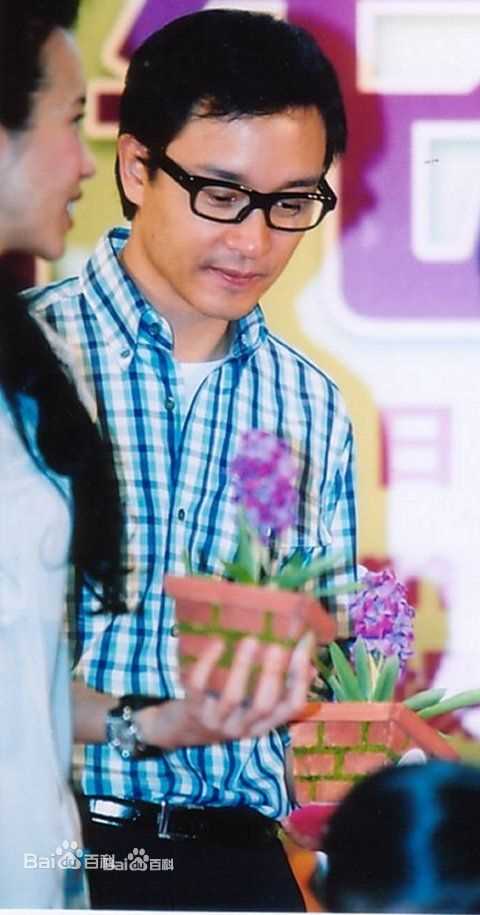 张国荣（原名张发宗）(Leslie Cheung（英）、レスリーチャン（日）)影视歌巨星张国荣性感图片图集