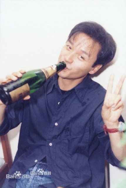 张国荣（原名张发宗）(Leslie Cheung（英）、レスリーチャン（日）)影视歌巨星张国荣性感图片图集