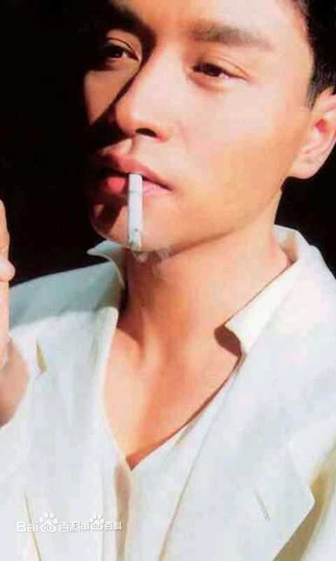 张国荣（原名张发宗）(Leslie Cheung（英）、レスリーチャン（日）)影视歌巨星张国荣性感图片图集