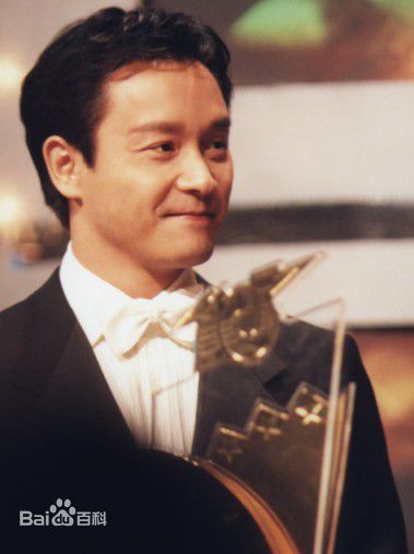 张国荣（原名张发宗）(Leslie Cheung（英）、レスリーチャン（日）)影视歌巨星张国荣生活照