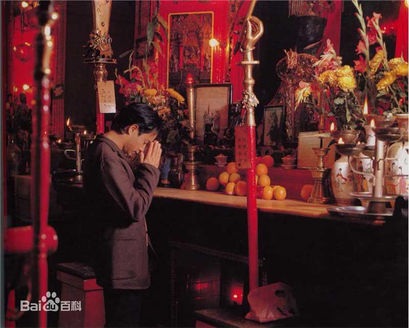 最优质张国荣（原名张发宗）(Leslie Cheung（英）、レスリーチャン（日）)在1999年 《所有》中的相册