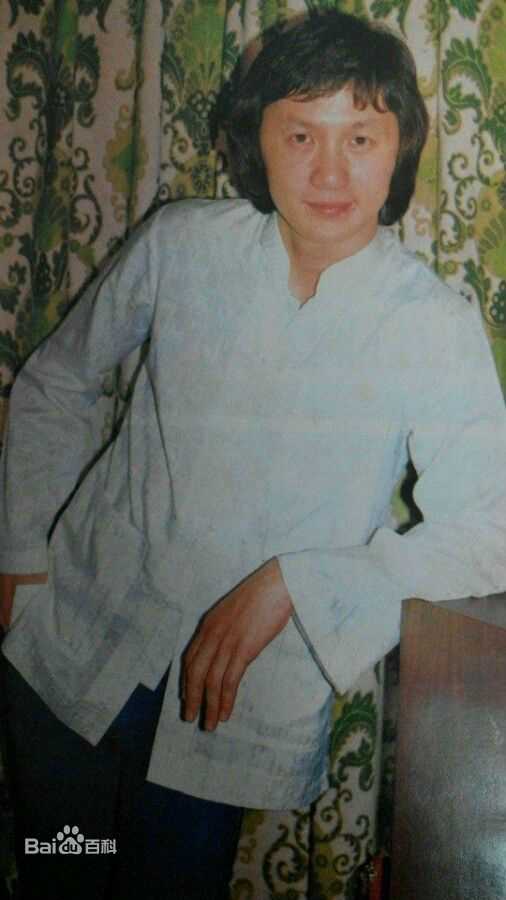 精选许冠杰(Samuel Hui)图片