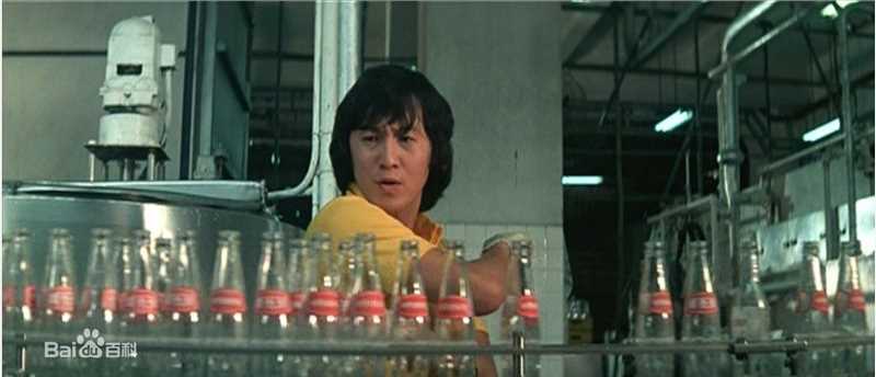 许冠杰(Samuel Hui)1976年《半斤八两》剧照