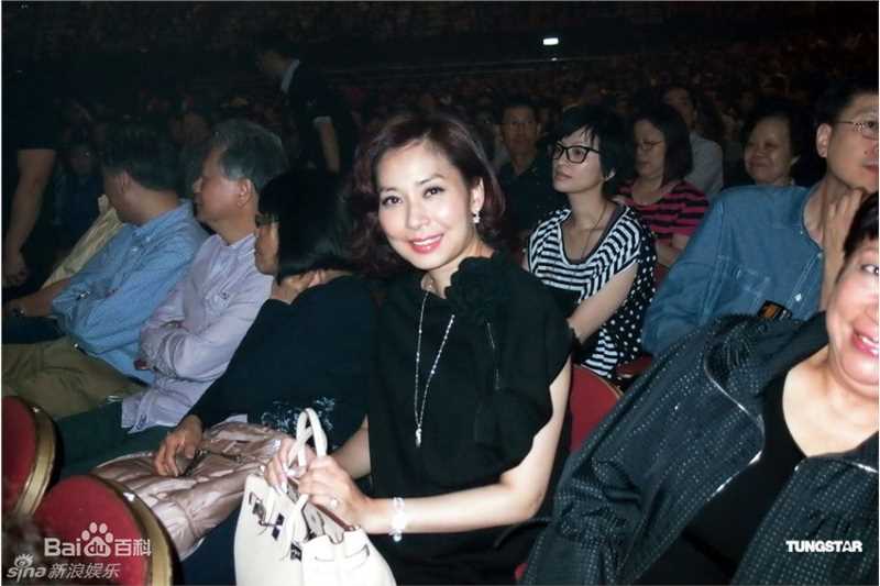 最新许冠杰(Samuel Hui)精彩图册