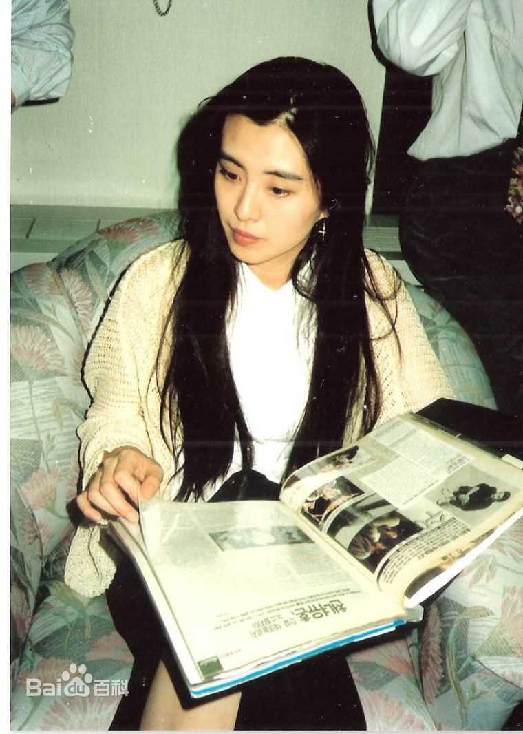 王祖贤(Joey Wong)系列套图前后照片图册