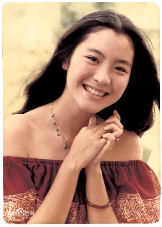 杨紫琼(Michelle Yeoh)早年的图册