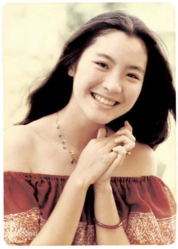 杨紫琼(Michelle Yeoh)早年的图册