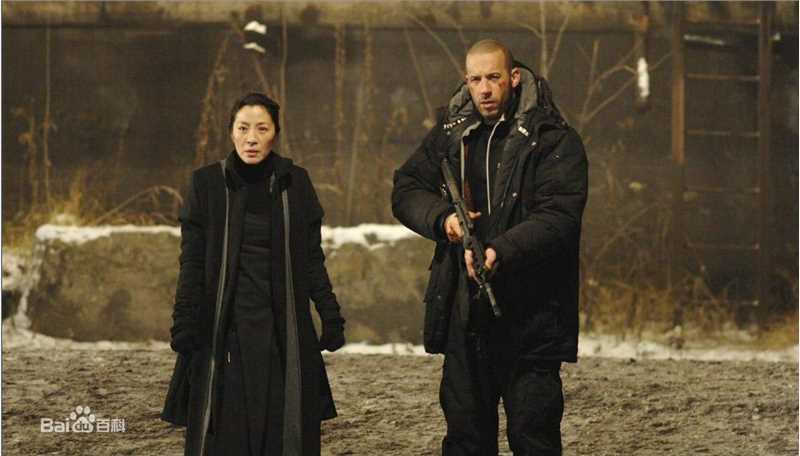 杨紫琼(Michelle Yeoh)2008年《巴比伦密码》剧照