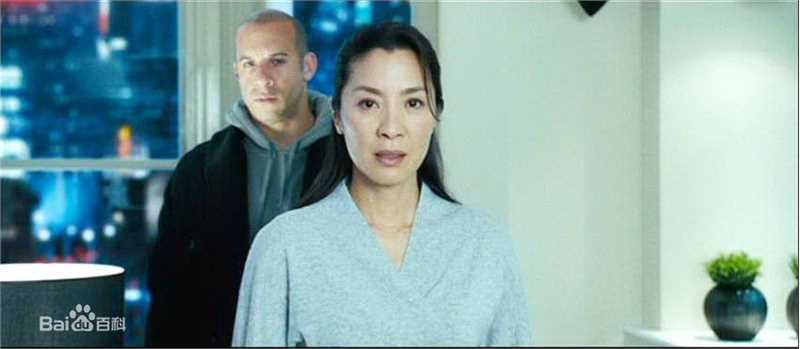 杨紫琼(Michelle Yeoh)2008年《巴比伦密码》剧照