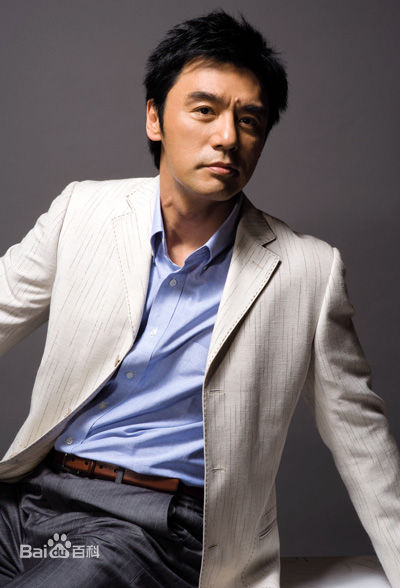 钟镇涛(Kenny Bee)艺术照图片图册