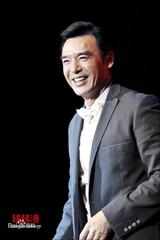 钟镇涛(Kenny Bee)2011年邢台冶金剧院演出壁纸壁纸