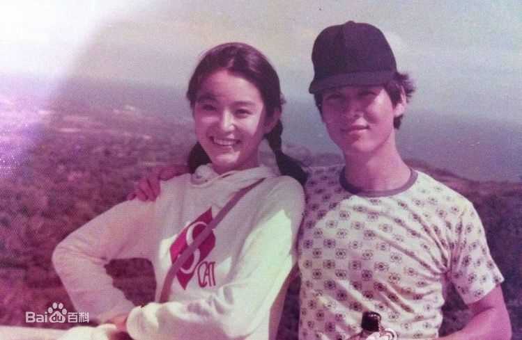 林青霞(Brigitte Lin)和朋友们性感图片壁纸