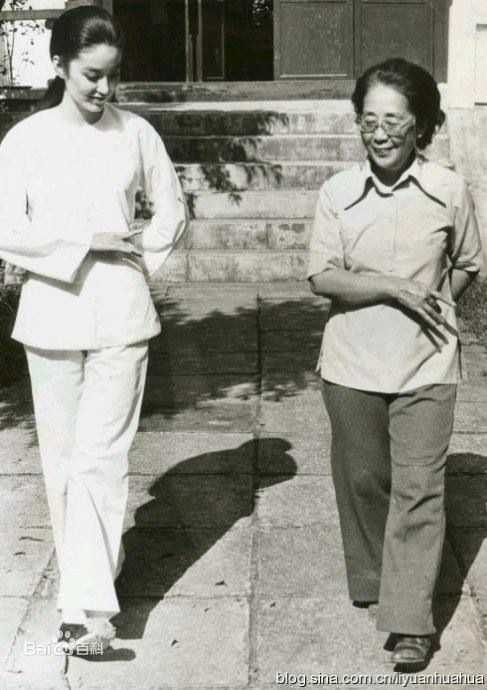 林青霞(Brigitte Lin)和朋友们性感图片壁纸