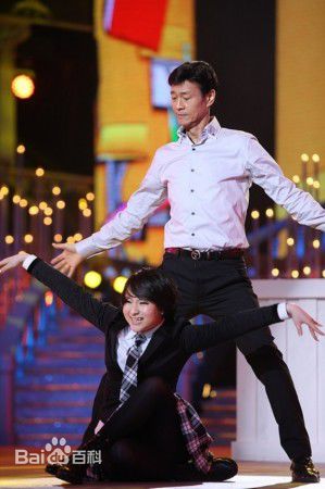 郑少秋(Adam Cheng)综艺图册前后照片