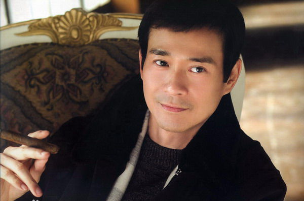 郑少秋(Adam Cheng)前后照片